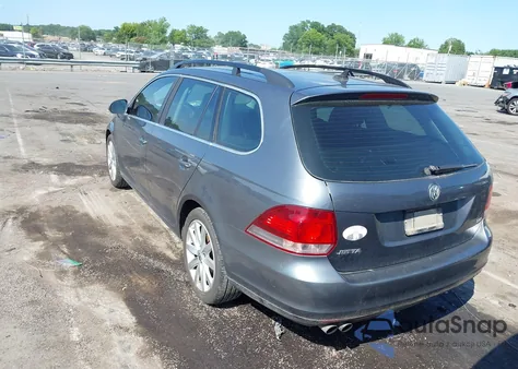 2012 Volkswagen Jetta Sportwagen 2.0L Tdi z USA, uszkodzony, nr VIN 3VWPL7AJ9CM692845